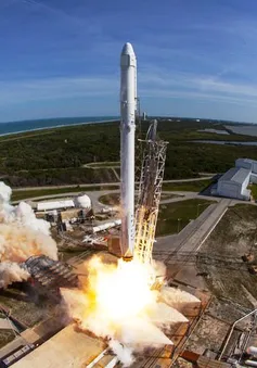 SpaceX phóng vệ tinh do thám cho Chính phủ Mỹ