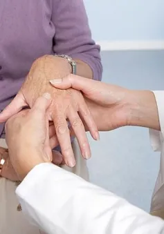 Không ngờ bệnh phong tê thấp lại gây biến chứng nguy hiểm này