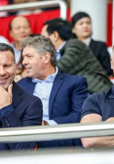 Những hoạt động thú vị của Ryan Giggs và Pau Scholes tại Việt Nam