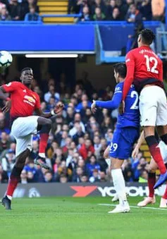 ẢNH: Toàn cảnh trận hòa kịch tính giữa Chelsea và Man Utd trên sân Stamford Bridge