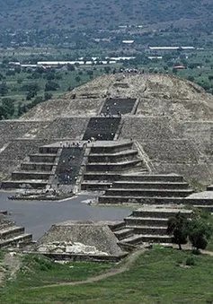 Mexico: Phát hiện đường hầm bí ẩn dẫn tới “địa ngục” dưới kim tự tháp