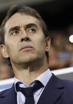 Sau 4 tháng rưỡi, Real Madrid sa thải Lopetegui tới... 2 lần