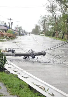 Gần 10.000 người Philippines phải sơ tán tránh bão Yutu