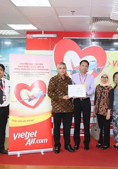 Vietjet chuyển hàng cứu trợ đến Indonesia