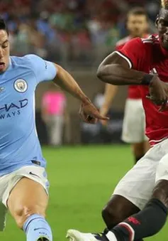 Samir Nasri tới West Ham kiểm tra y tế