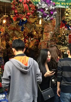 Sản phẩm trang trí Noel bắt đầu hút khách