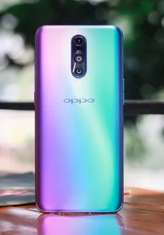 Mãn nhãn với chiếc smartphone Oppo R17 Pro