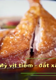 Mỳ vịt tiềm - Đắt xắt ra miếng