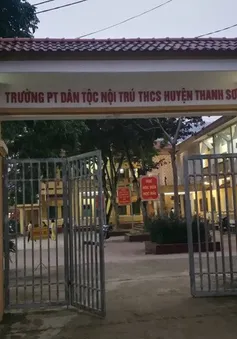 Phú Thọ: Hiệu trưởng Đinh Bằng My phủ nhận lạm dụng tình dục nam sinh