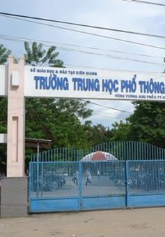 Kiên Giang: 473 học sinh lớp 11 phải thi lại do lộ đề môn Toán