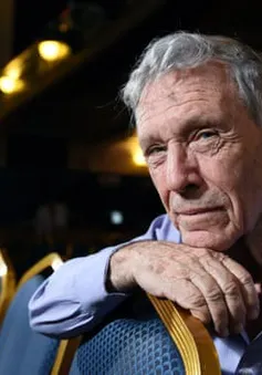 Vĩnh biệt Amos Oz - Văn hào vĩ đại của Israel