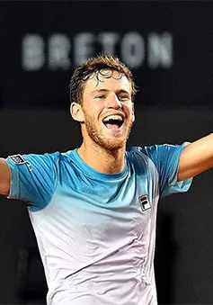 Vượt qua Verdasco, Diego Schwartzman lần đầu tiên vô địch giải Rio mở rộng