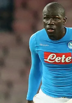 "Khát" trung vệ, Chelsea tái khởi động thương vụ đắt tiền với Napoli