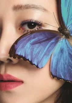Gong Hyo Jin e ấp quyến rũ trên tạp chí