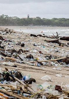 Ô nhiễm biển do rác thải nhựa tại Indonesia