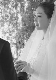 Mỹ nhân "Bản tình ca mùa đông" Choi Ji Woo đã kết hôn