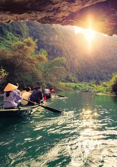 Tạo tam giác du lịch “không bao giờ nhàm chán” Hà Nội - Hạ Long - Tràng An