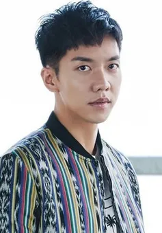 Ca hát 18 năm, phát hành 137 bài hát, lương của Lee Seung Gi là 0 đồng