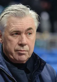 Carlo Ancelotti: Man Utd rất mạnh, nhưng cứ mang họ tới đây!