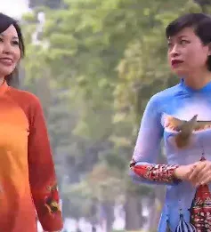 Áo dài họa tiết dân gian Nga