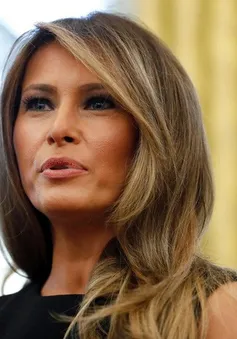 Đệ nhất phu nhân Mỹ Melania Trump nhập viện