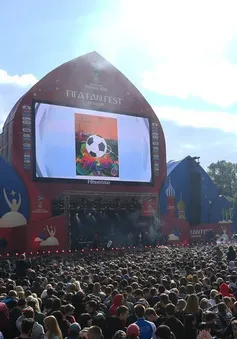 Phóng viên Thể Thao VTV tác nghiệp tại World Cup 2018: Khai trương Fanzone lớn nhất Wolrd Cup 2018