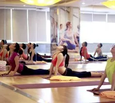 Lớp học yoga miễn phí cho bệnh nhân ung thư