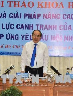 TP.HCM: Cần lắng nghe ý kiến chuyên gia về nâng cao năng lực cạnh tranh kinh tế