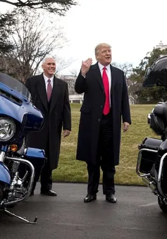 Tổng thống Trump gửi thông điệp cảnh cáo Harley Davidson