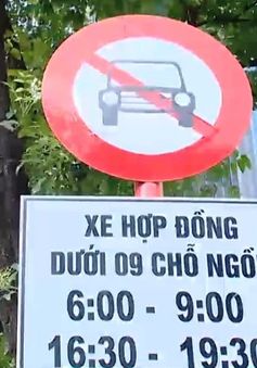 Hà Nội xem xét bỏ biển cấm taxi, xe hợp đồng dưới 9 chỗ trên 10 tuyến phố