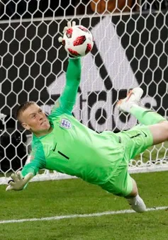 Thủ thành Pickford của ĐT Anh nói gì khi phá penalty của ĐT Colombia?