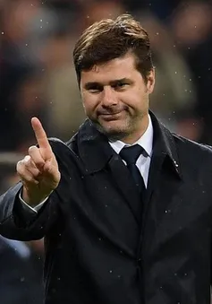 HLV Pochettino giận dữ mỉa mai về chính sách chuyển nhượng của Tottenham