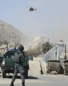 Taliban tấn công rocket nhằm vào Phủ Tổng thống Afghanistan