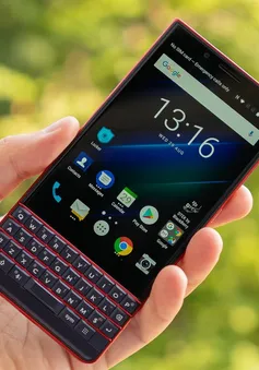 BlackBerry KEY2 LE ra mắt với giá bán "dễ chịu"