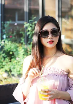 Sắm kính mắt thời trang giảm giá đến 30% từ hôm nay
