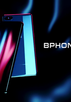 Ngắm concept Bphone 2018 sang trọng, bóng bẩy với màn hình tràn viền