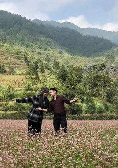 Cặp đôi Nguyễn Đức Cường – Vũ Hạnh Nguyên lần đầu tiên cùng trải nghiệm trong Chuyến đi màu xanh