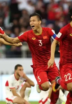 Giành á quân King’s Cup 2019, ĐT Việt Nam “né” 7 đội mạnh ở vòng loại World Cup 2022