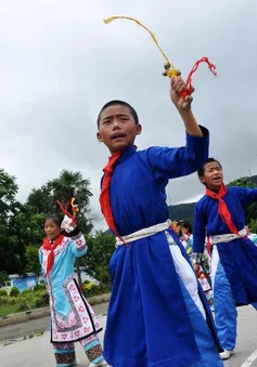 Nhảy flashmob giúp học sinh giảm áp lực học hành