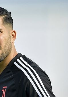 Dortmund sắp “phá két” giải cứu Emre Can khỏi Juventus