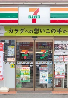 Seven-Eleven Nhật Bản giảm giờ mở cửa do không tuyển được nhân viên