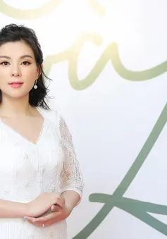 Ca sĩ Bùi Lê Mận ra mắt dự án "Sông và anh" kỷ niệm 10 năm ca hát
