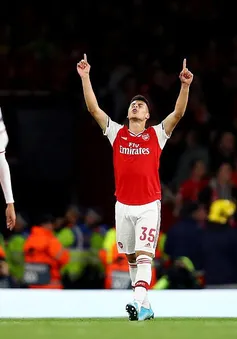 Kết quả Europa League hôm nay 04/10: AZ Alkmaar 0-0 Man United, Arsenal 4-0 Standard Liege, Wolfsberger AC 1-1 Roma