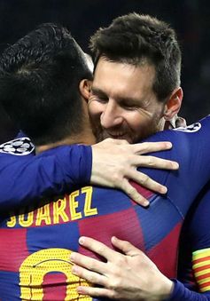Messi lập kỷ lục trong trận 700 tròn trong màu áo Barcelona