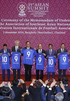 ASEAN và FIFA ký thỏa thuận hợp tác hỗ trợ phát triển bóng đá