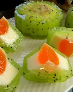 Chống ngán với thạch rau câu kiwi hạt chia mát lạnh