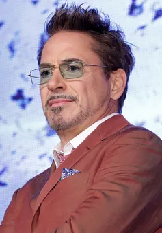 Disney khởi động chiến dịch tranh giải Oscar cho “Người Sắt” Robert Downey Jr.