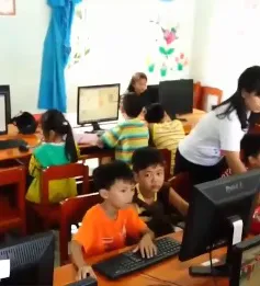 Nuôi dưỡng đam mê lập trình cho hàng trăm ngàn trẻ em nghèo