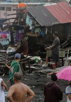 Bão Phanfone gây thiệt hại lớn về người và tài sản tại Philippines