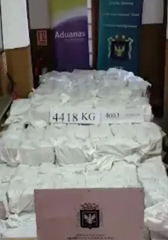 Uruguay thu giữ lượng cocaine kỷ lục